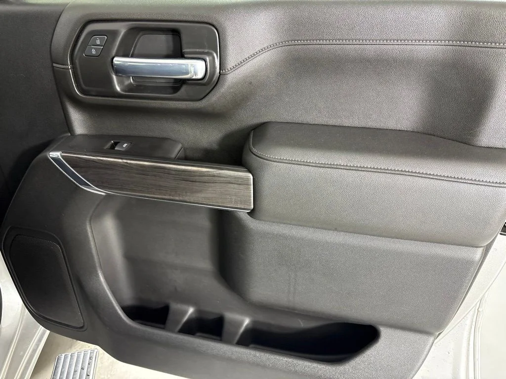 Used 2021 Silver Chevrolet LTZ image 21