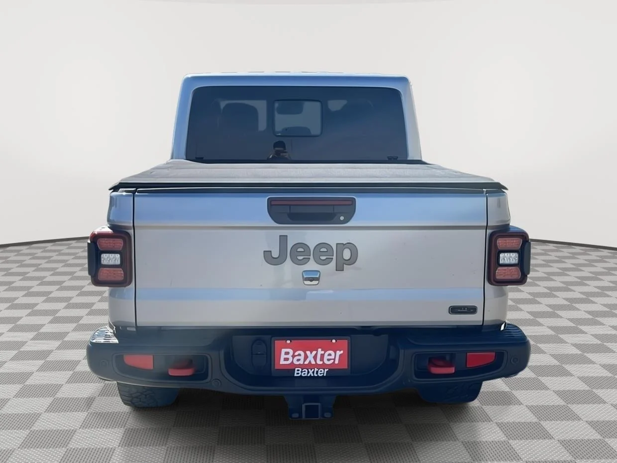 Used 2020 Billet Silver Metallic Clearcoat Jeep Rubicon image 4