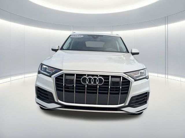 Used 2023  Audi 45 Premium image 5