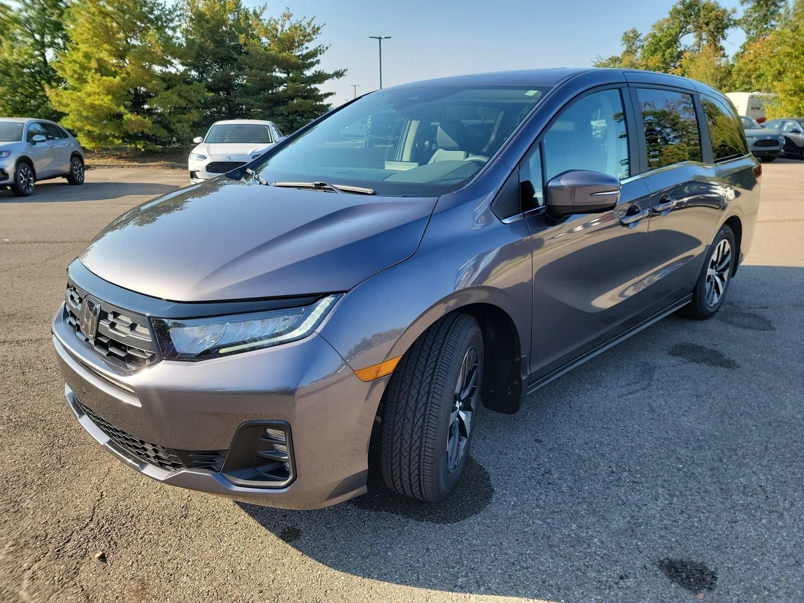 New 2026 Modern Steel Metallic Honda EX-L image 3