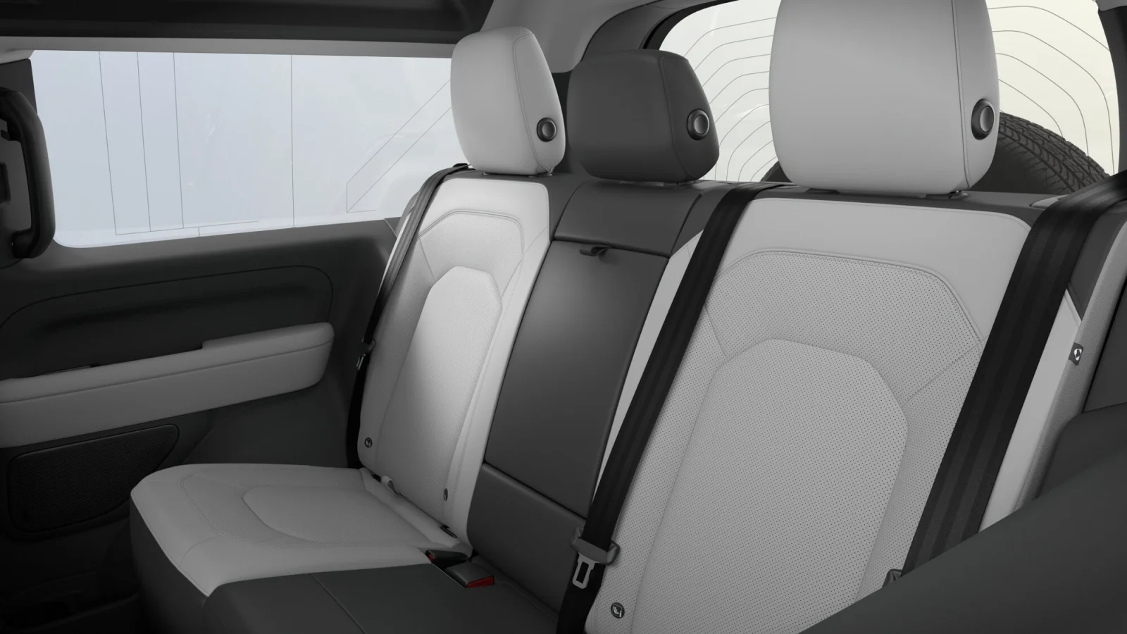 New 2026 Fuji White LAND ROVER XV8 525PS image 7