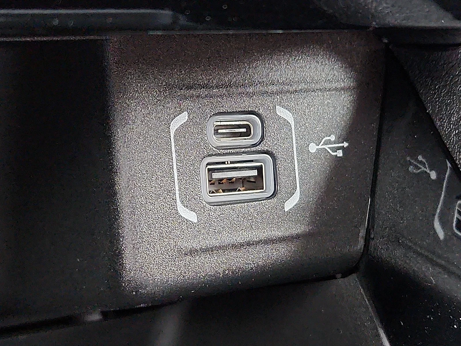 New 2026 Black Jeep LATITUDE ALTITUDE 4X4 image 15