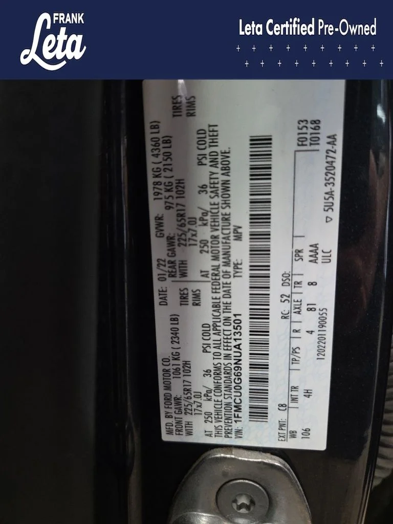 Certified Used 2022 Blue Ford SE image 27
