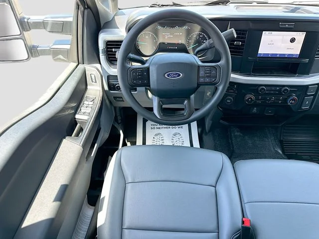 New 2025 Oxford White Ford XL KNAPHEIDE 11