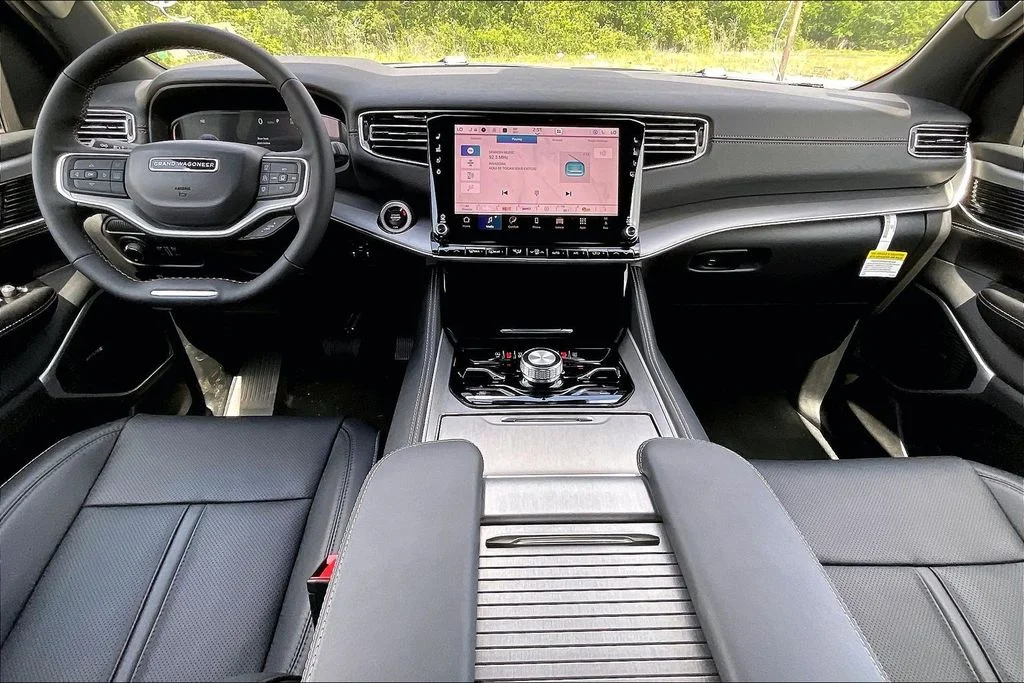 New 2026 Jeep Grand Wagoneer Upland 4D Sport Utility
