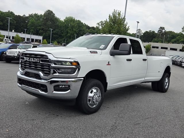 New 2026 Bright White Clear-Coat Exterior Paint RAM Tradesman image 3