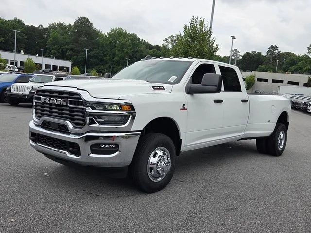 New 2026 Bright White Clear-Coat Exterior Paint RAM Tradesman image 3