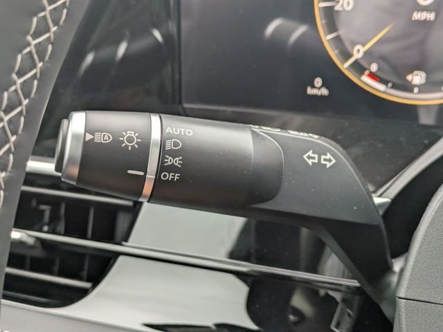 New 2026 BLACK OBSIDIAN INFINITI Luxe 2WD image 29
