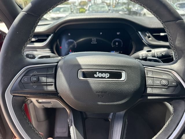 Used 2024 Red Jeep Altitude image 18