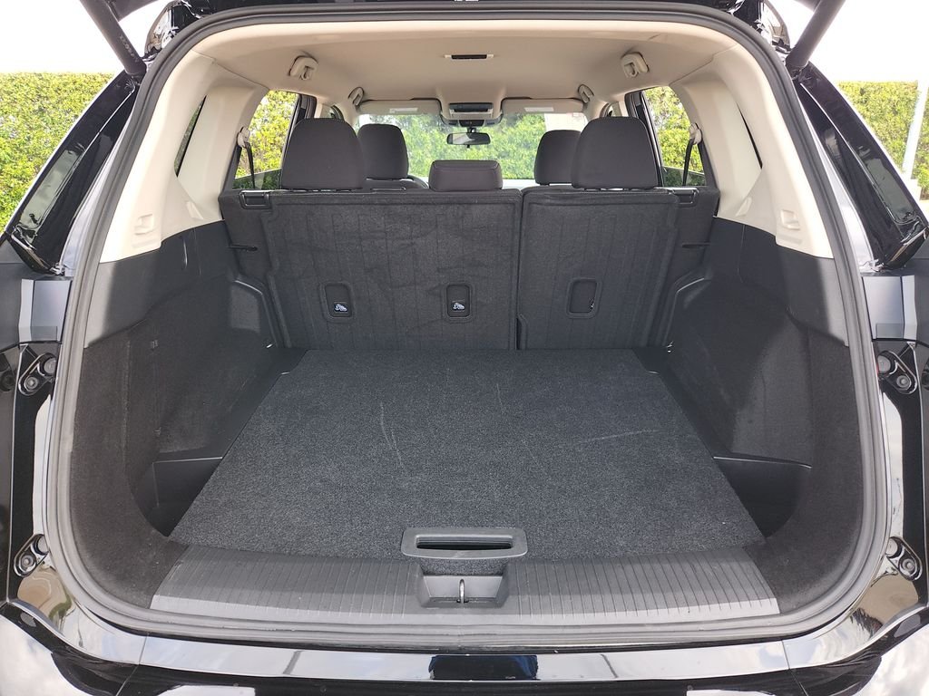 Used 2025 Black Nissan SV image 13