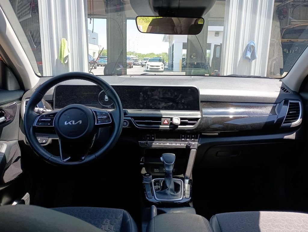 Used 2024 Orange Kia S image 10