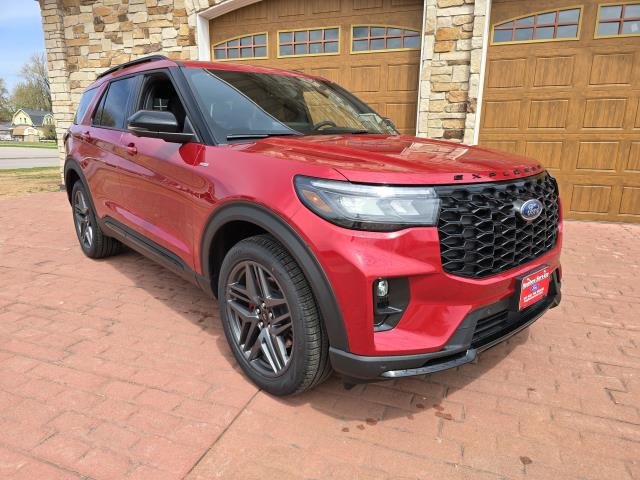 2026 Ford Explorer ST-LINE 4WD's photo