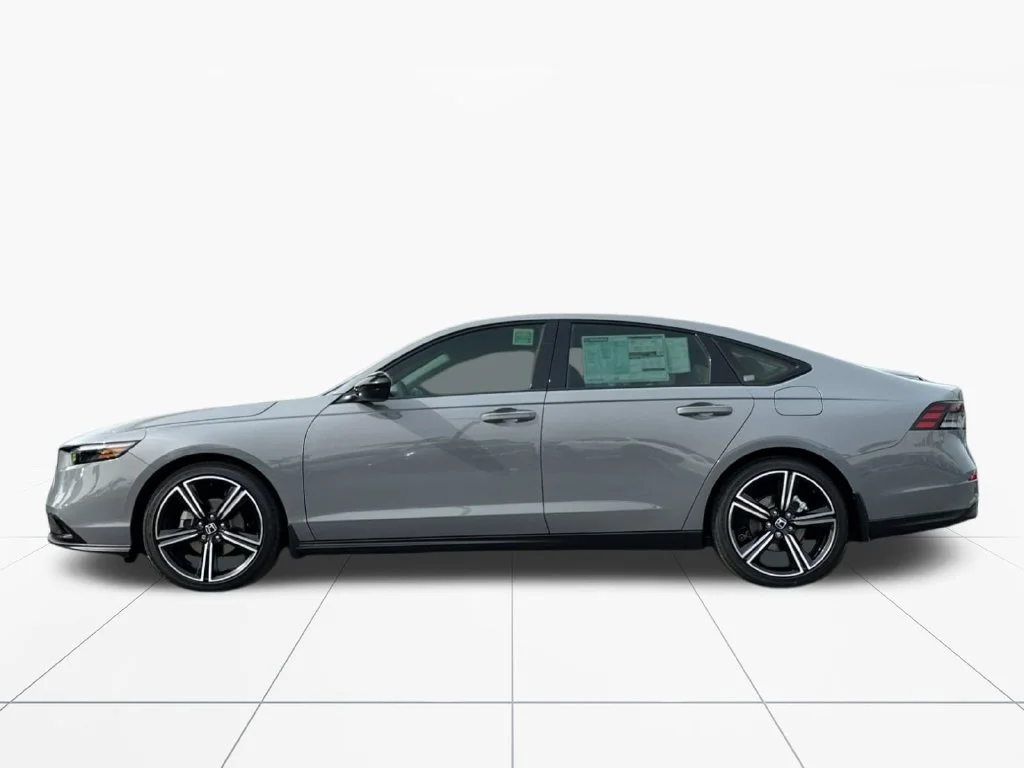 New 2026 Urban Gray Pearl Honda SE image 7