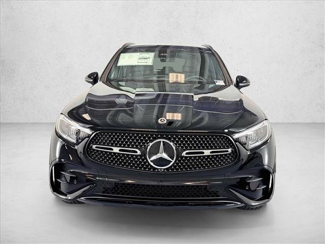 New 2026 Black Mercedes-Benz GLC 300 image 31