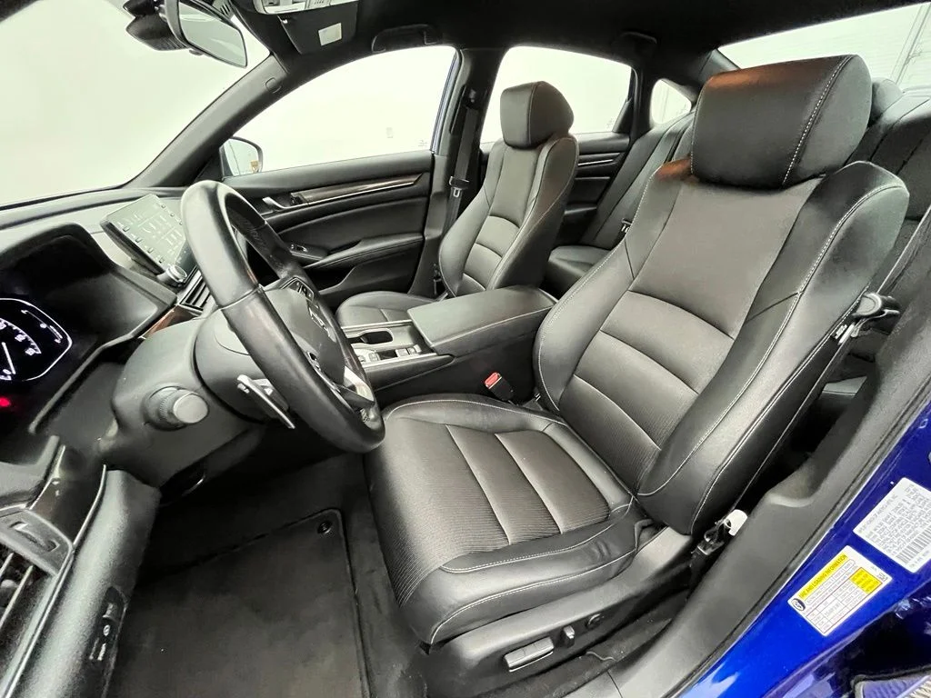 Used 2019 Blue Honda Sport image 18