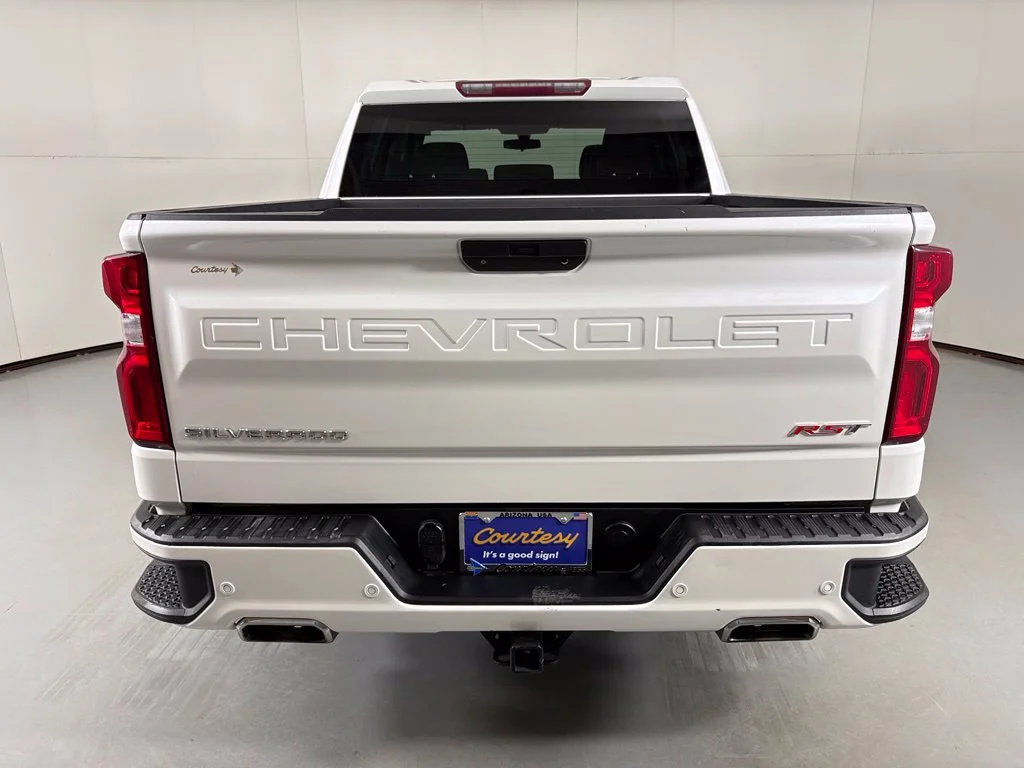 Used 2022 Beige Chevrolet RST image 8