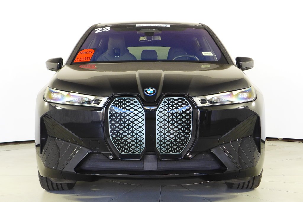 Certified Used 2023 Black Sapphire Metallic BMW M60 image 3