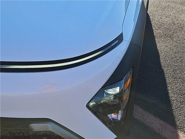 New 2027 Atlas White Hyundai SEL Sport image 7