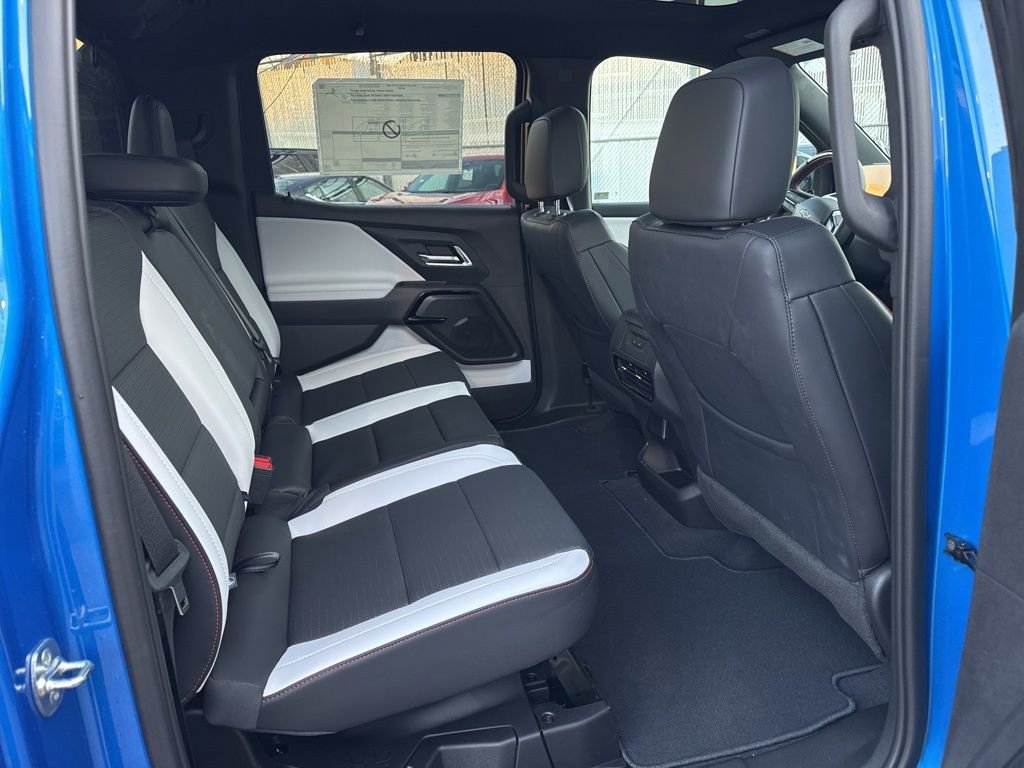 2025 Chevrolet Silverado EV RST - Photo 11