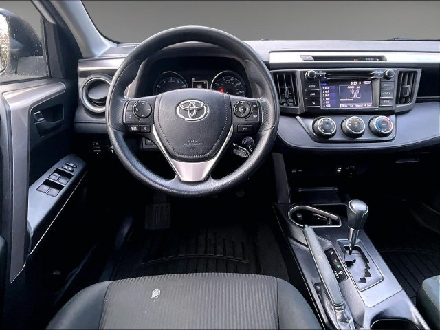 Used 2018 Super White Toyota LE image 5