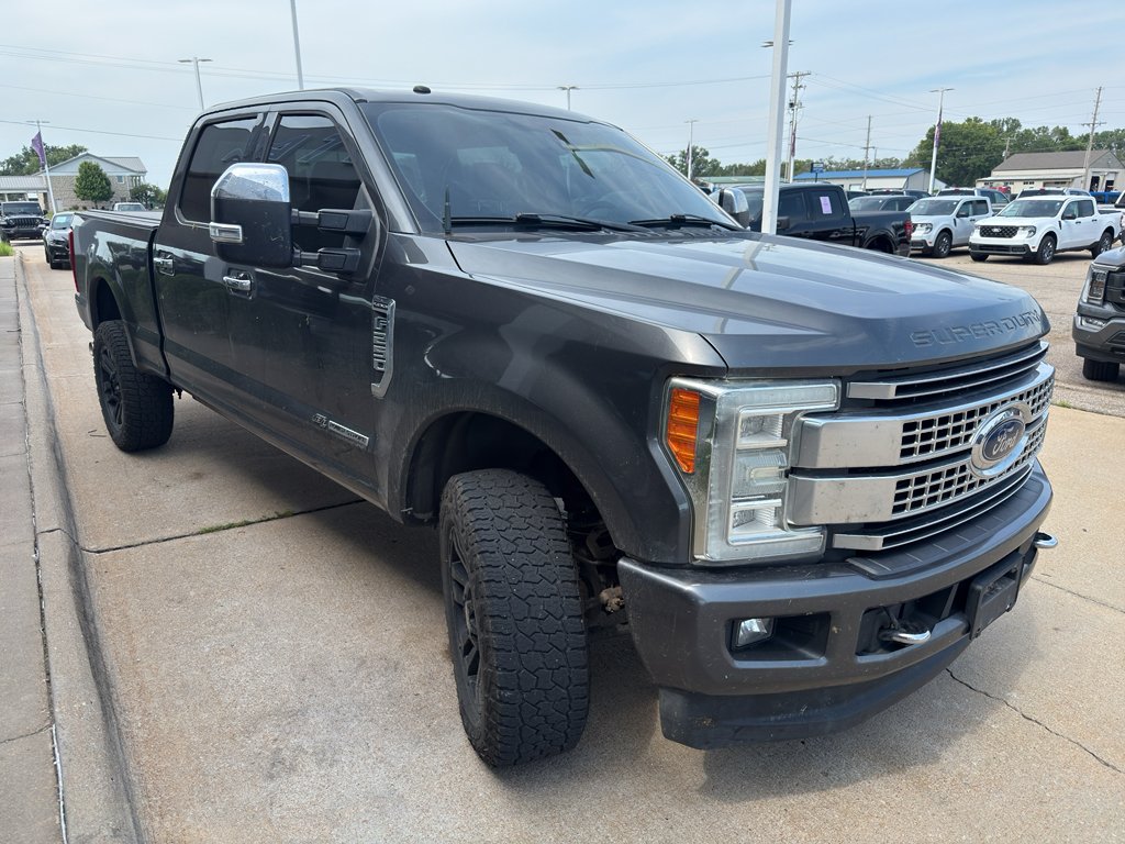 Used 2017 Magnetic Metallic Ford Platinum image 4