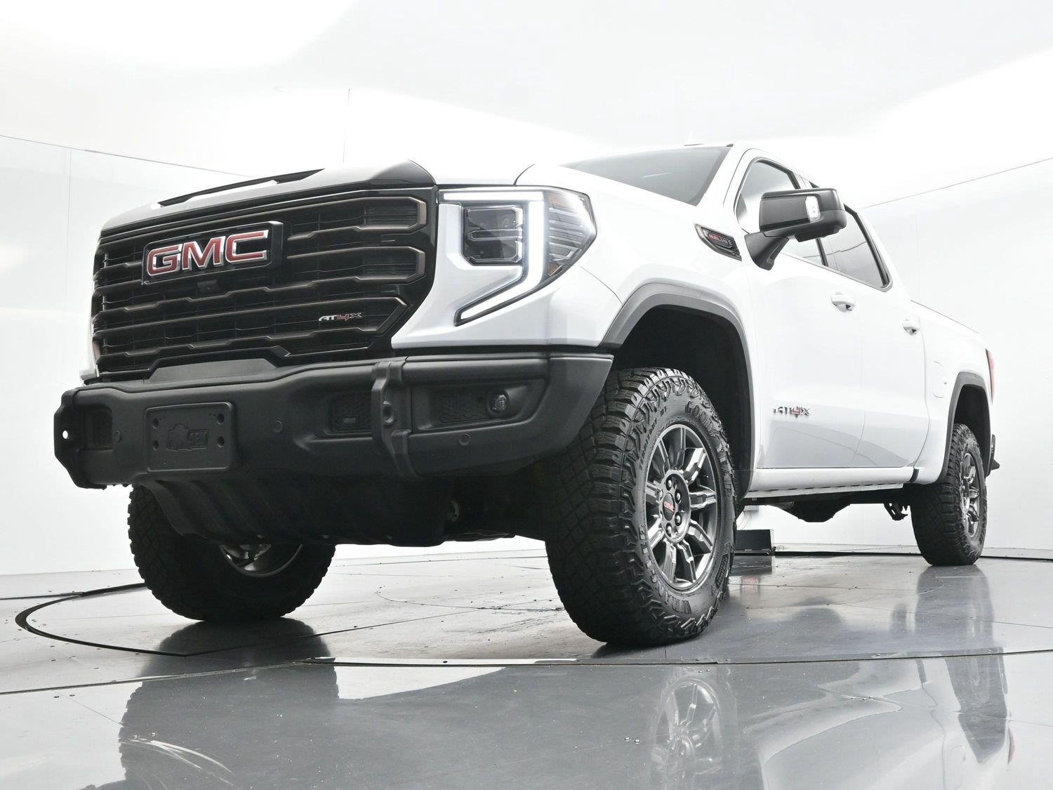 Used 2026 Summit White GMC AT4X image 49