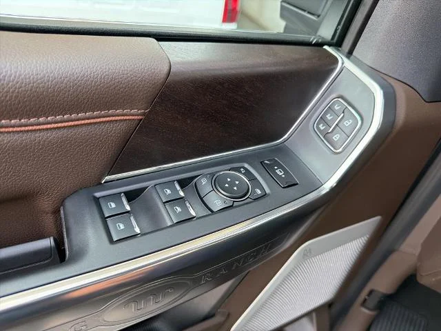 New 2026 Star White Metallic Tri-Coat Ford F-350® King Ranch® image 67