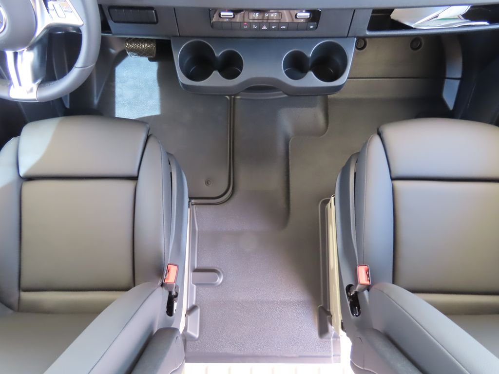 New 2026  Mercedes-Benz Cargo 144 WB image 18