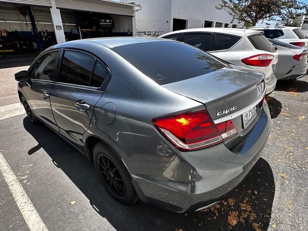 Used 2013  Honda LX image 21