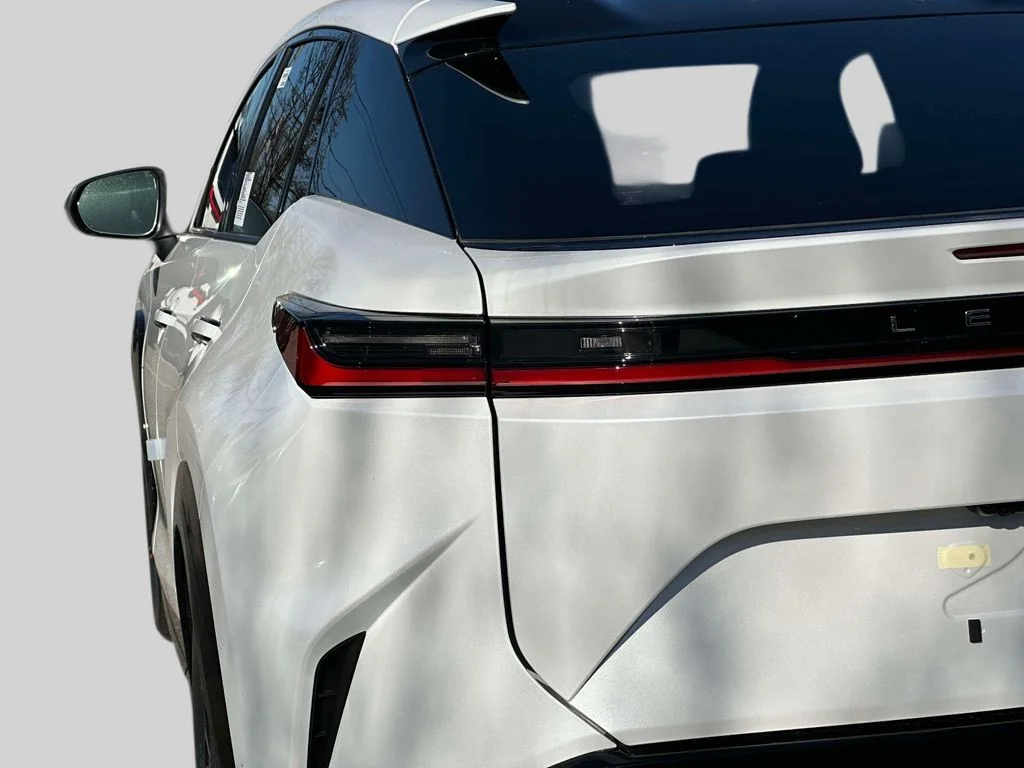 2026 Lexus RZ Premium - Photo 11