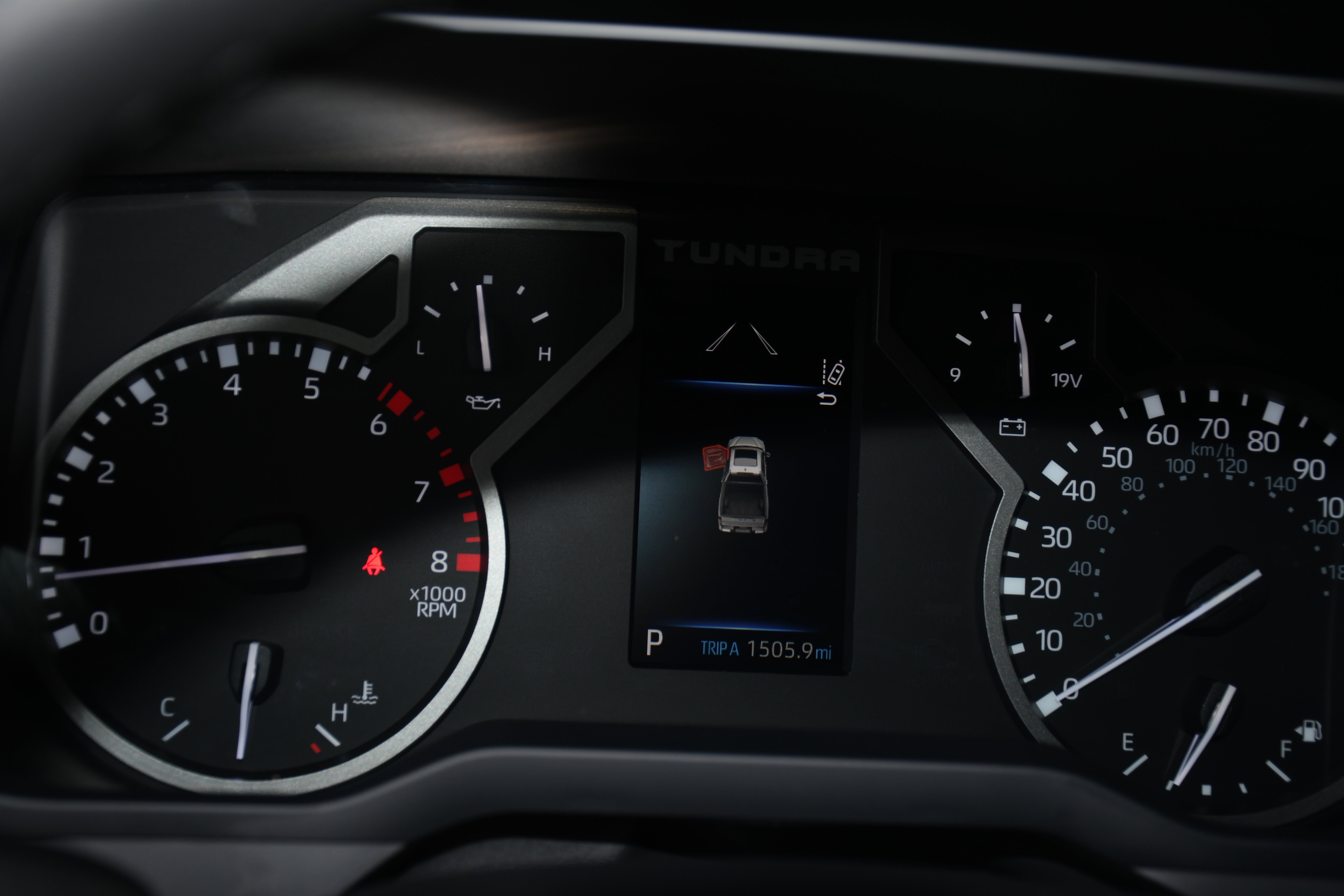 2026 Toyota Tundra SR5 - Photo 13
