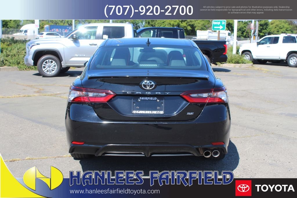 2024 Toyota Camry SE - Photo 8