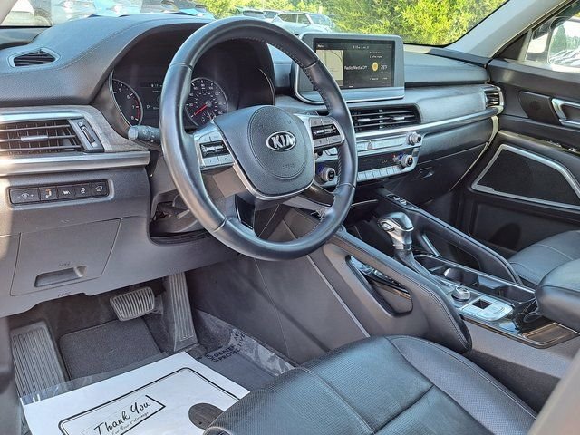 Used 2020 White Kia EX image 8