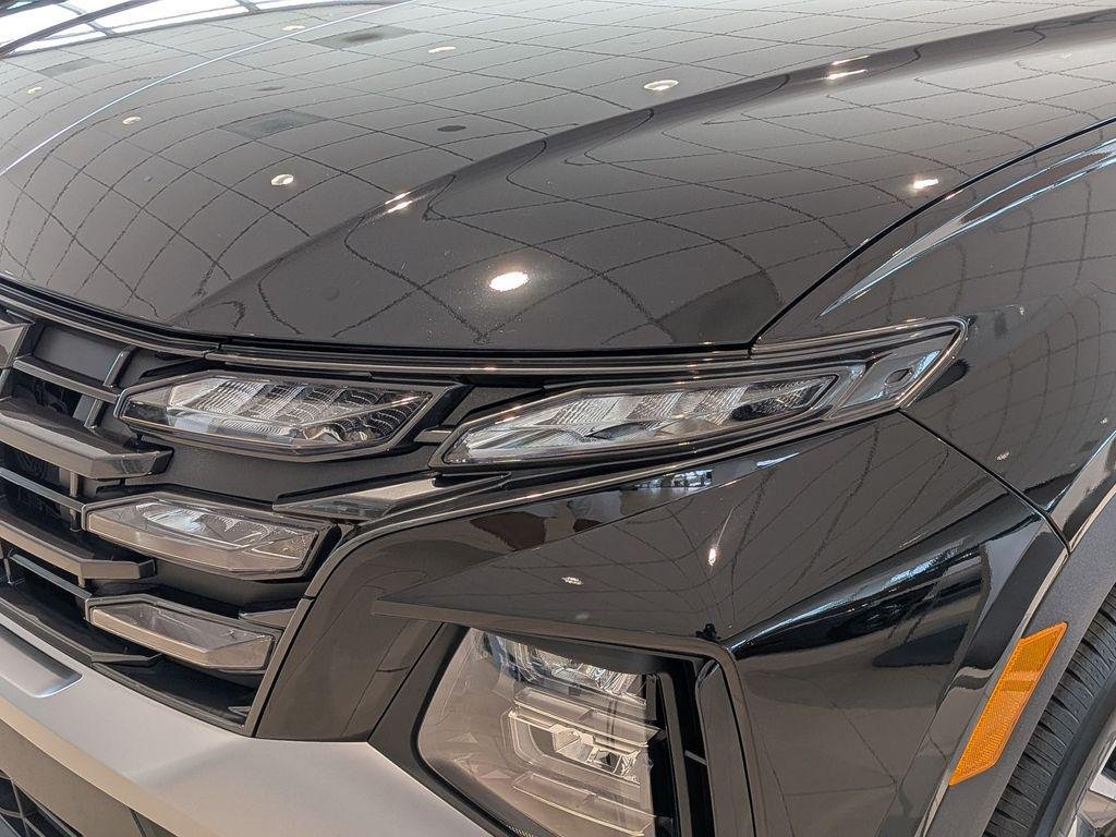 New 2026 Gray Hyundai SEL AWD image 9