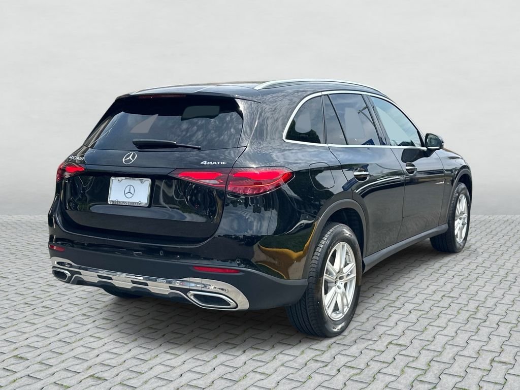 Certified Used 2023 Black Mercedes-Benz GLC 300 image 5
