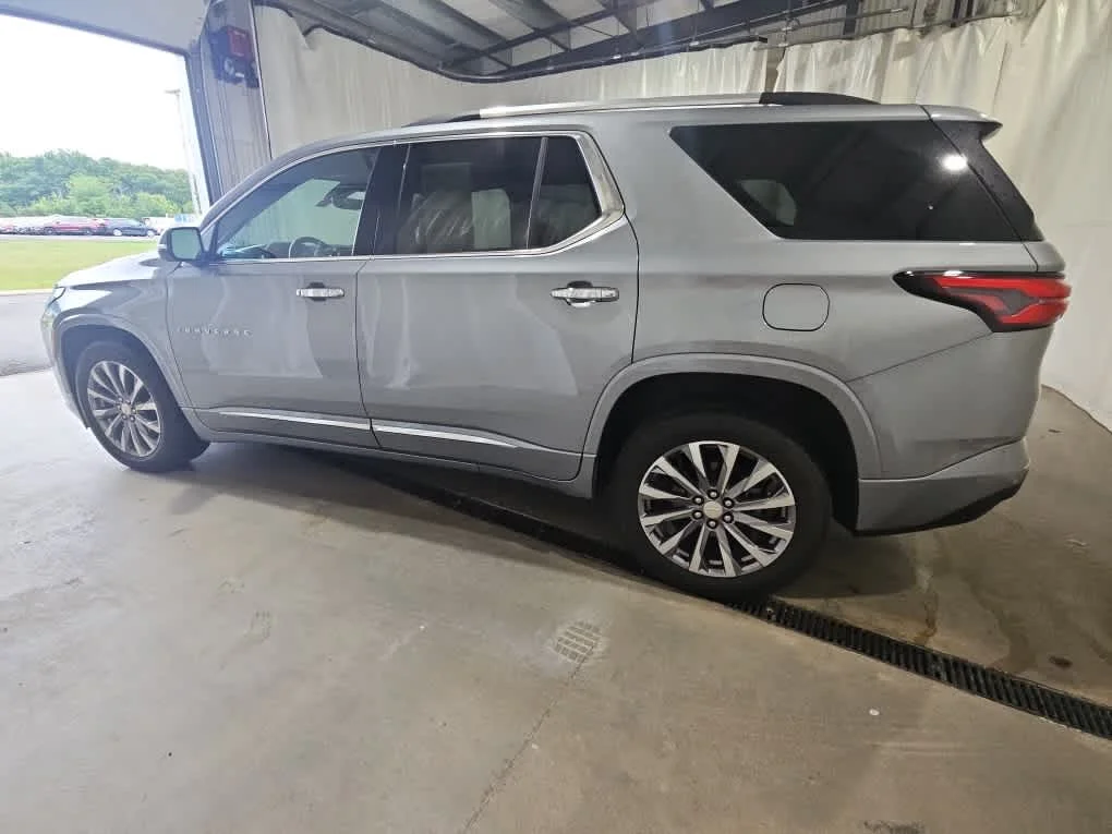Used 2023 Sterling Gray Metallic Chevrolet Premier image 3