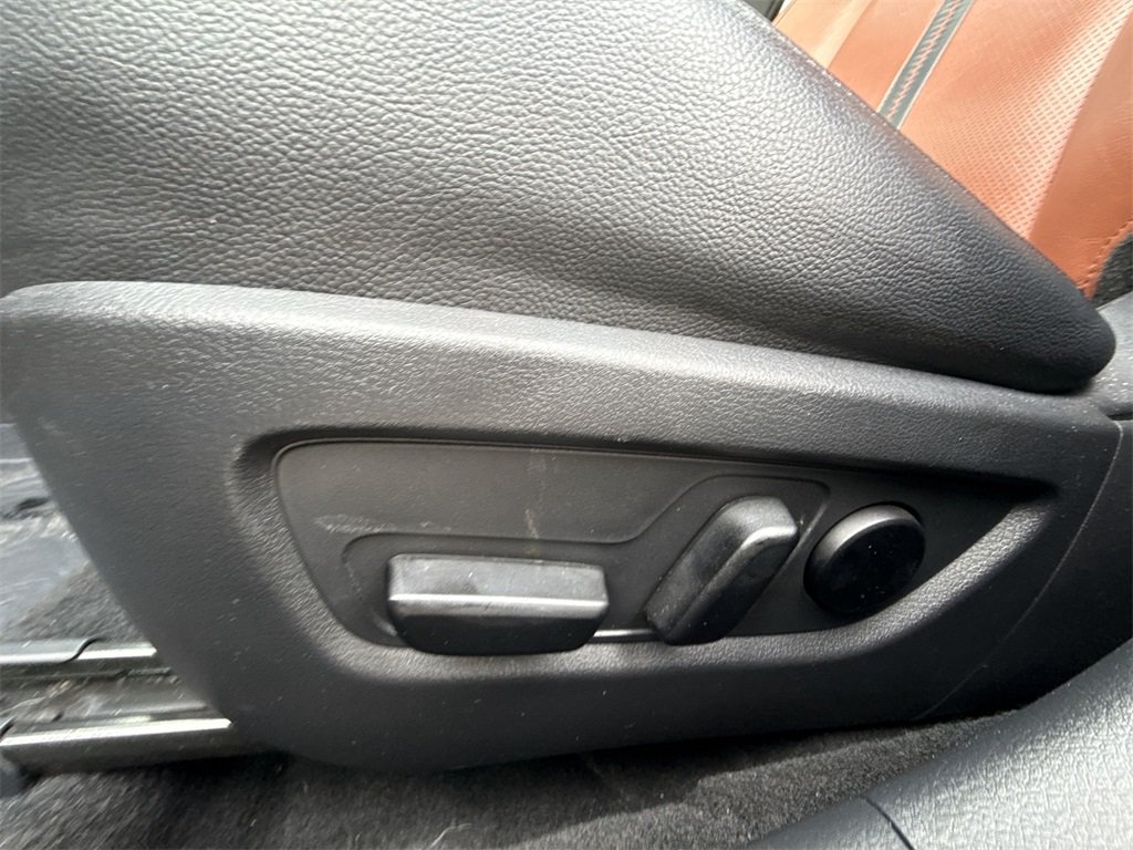 2023 MAZDA CX-50 - Image 11