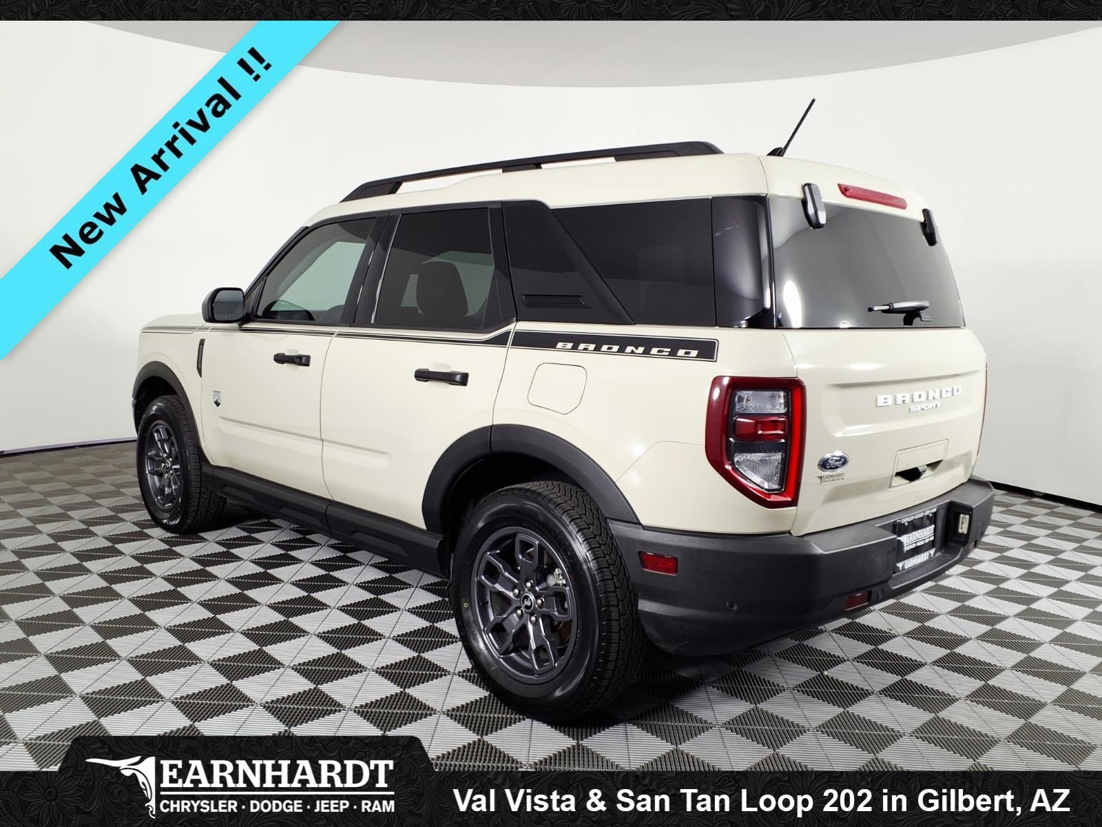 Used 2024  Ford Big Bend image 6