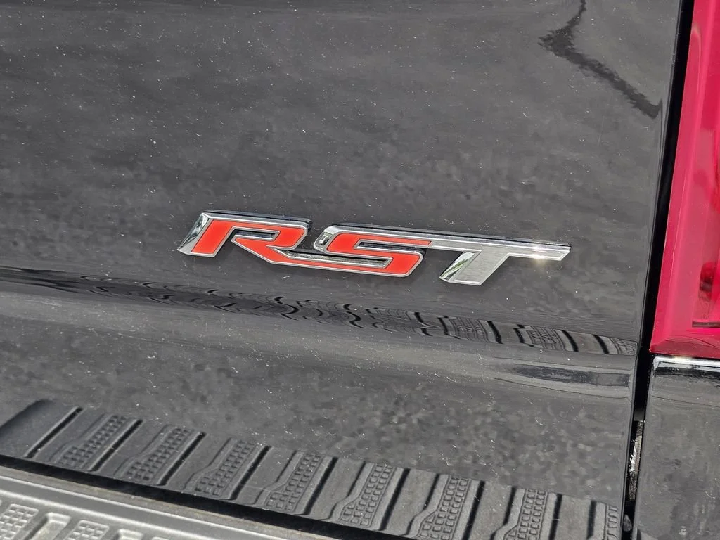 Used 2026 Black Chevrolet RST image 11