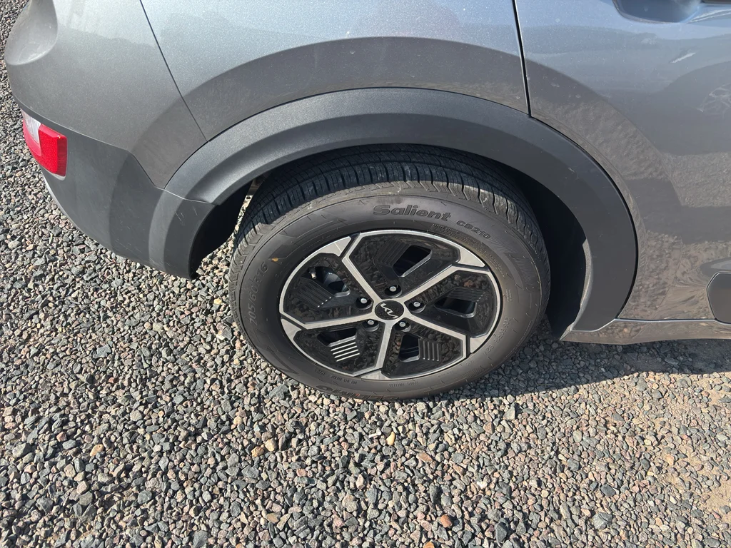 Used 2025 Steel Gray Kia LX image 4
