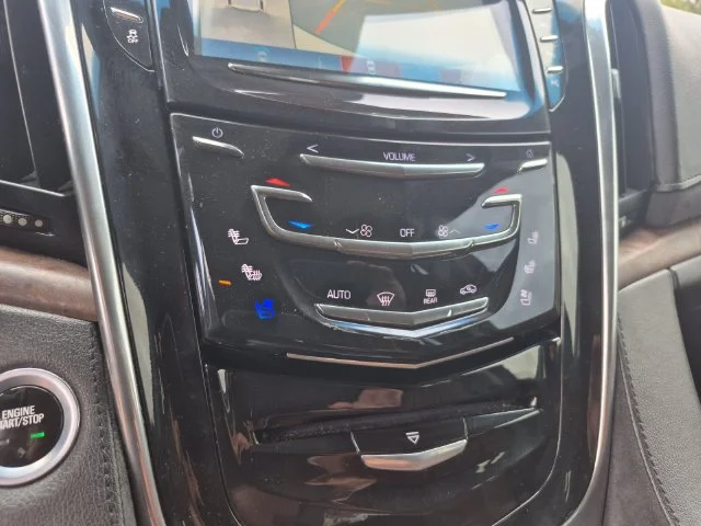 Used 2018 White Cadillac Premium Luxury image 23