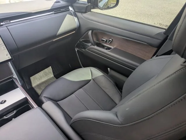 2025 Land Rover Range Rover SE - Photo 26