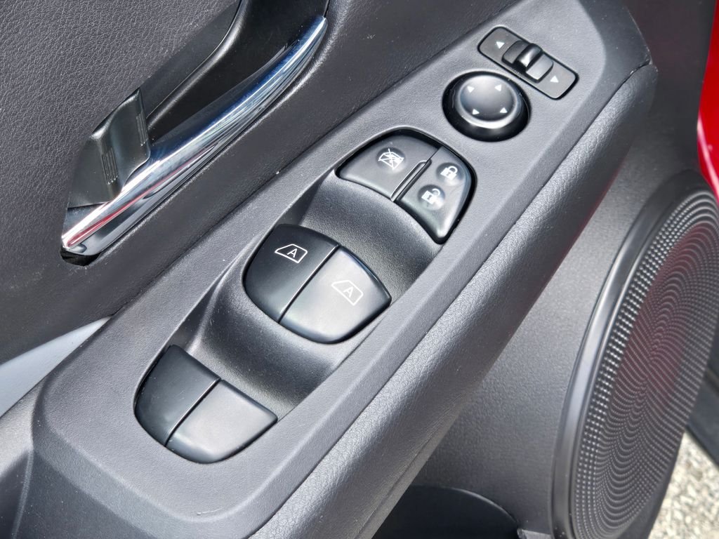2024 Nissan Kicks SR - Photo 29
