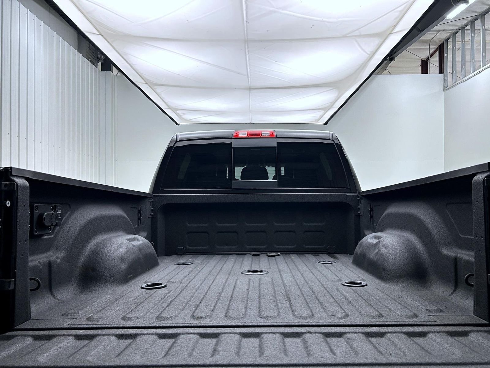 Used 2024 Black Ram Laramie image 21