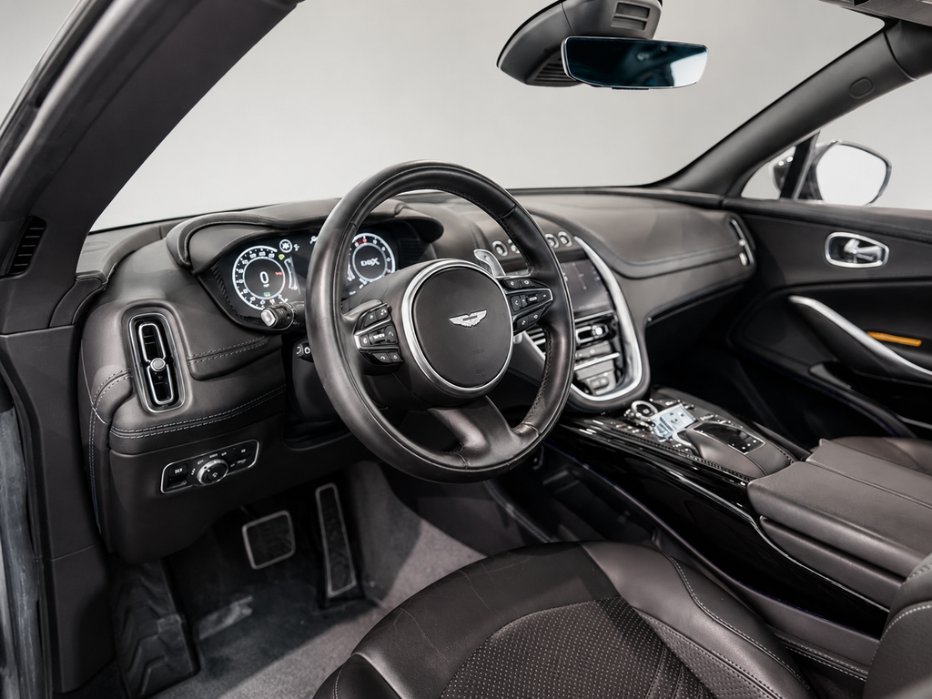 Used 2023 Silver Aston Martin 707 image 16