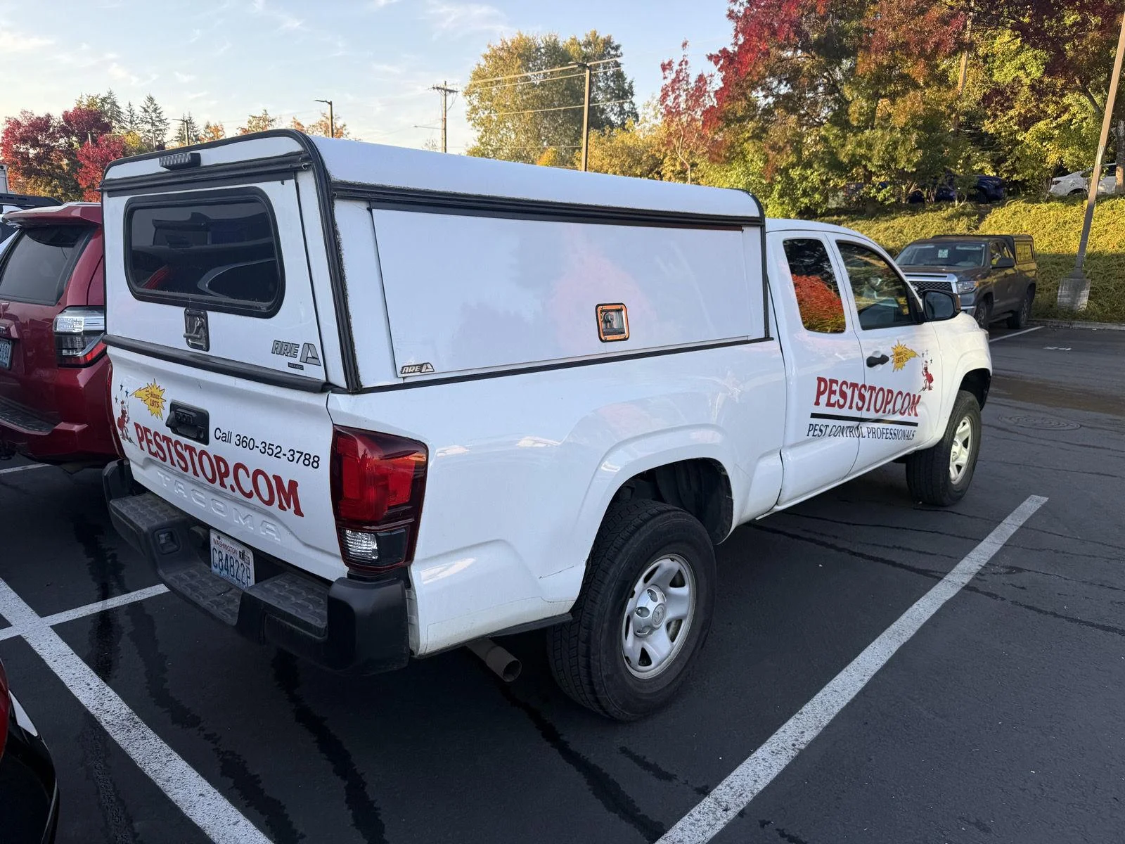 Used 2019 WHITE Toyota SR image 4