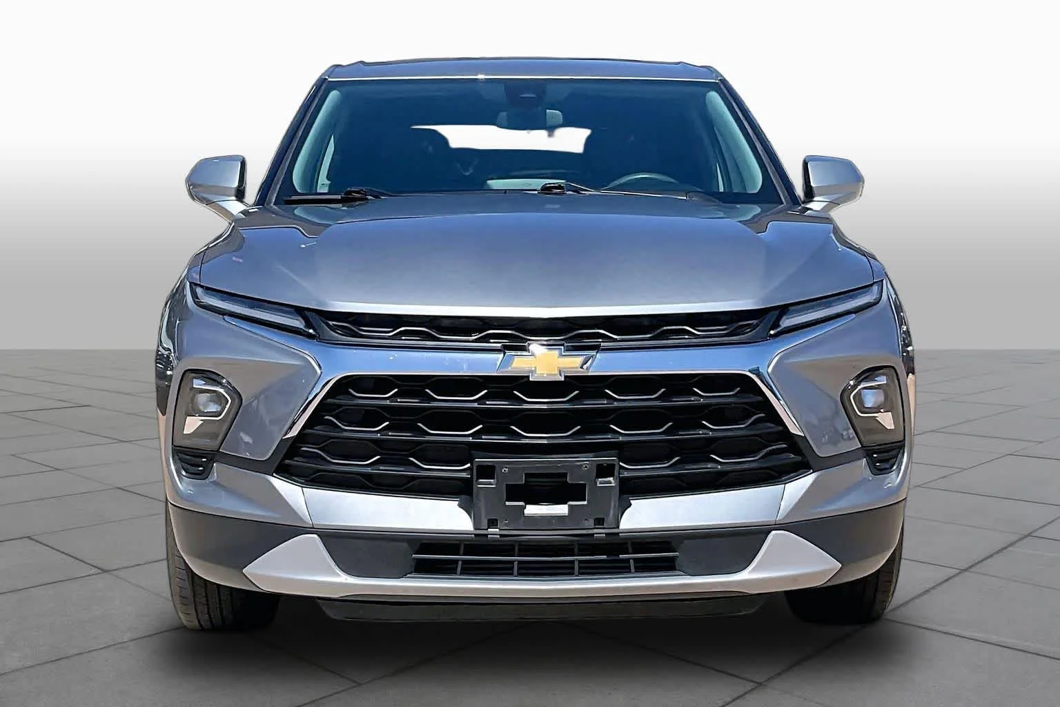 Used 2025 Sterling Gray Metallic Chevrolet 2LT image 3