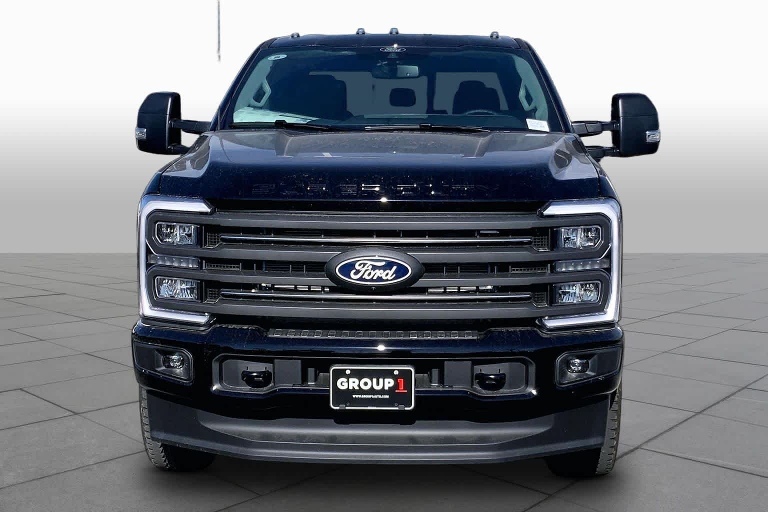 New 2027 Agate Black Metallic Ford F-350® XLT image 3
