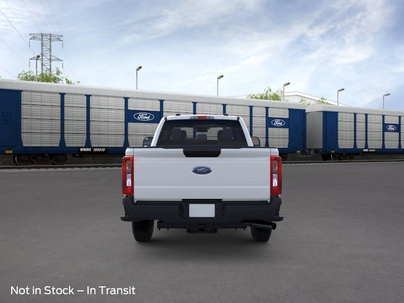 New 2026 Oxford White Ford XL image 5
