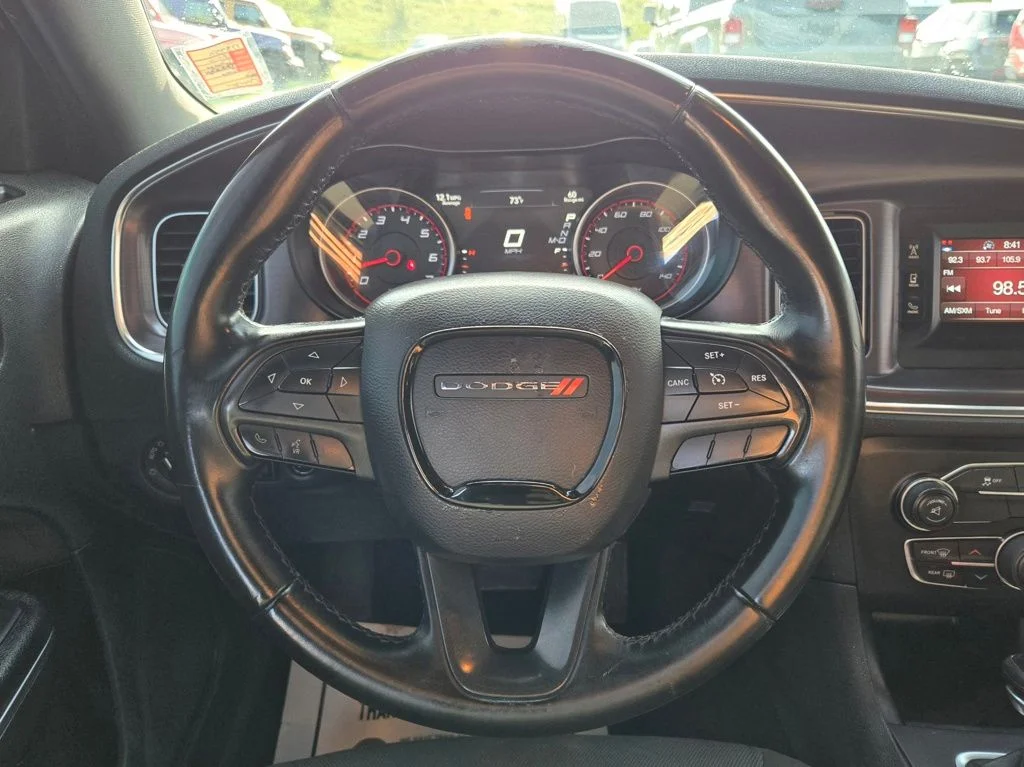 Used 2016 Gray Dodge SE image 18